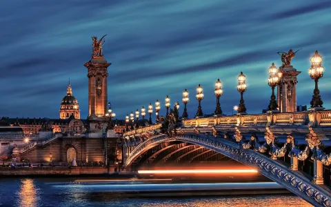 paris office